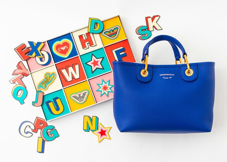 W26xH20xD10㎝ 30,800円。