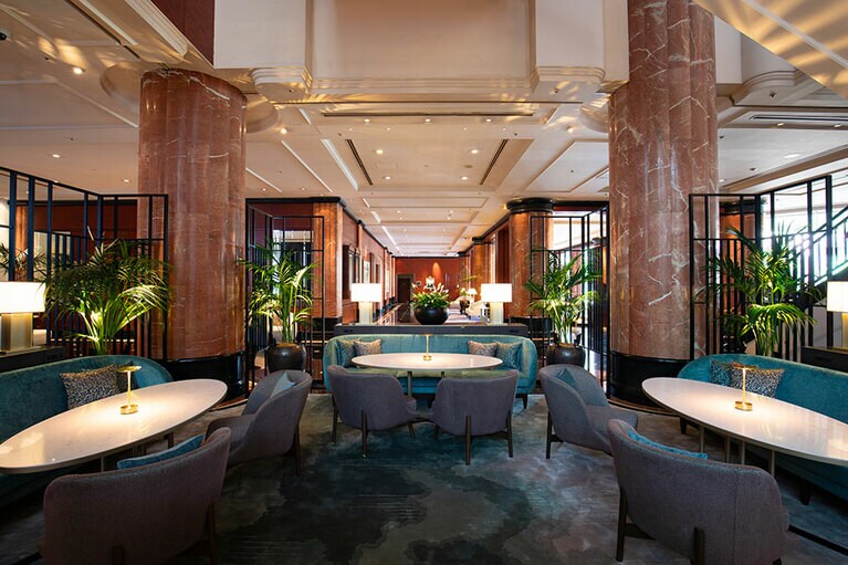 ザ・ラウンジ。