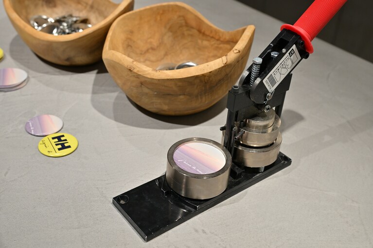 ヘリーハンセン×アニエスベー。