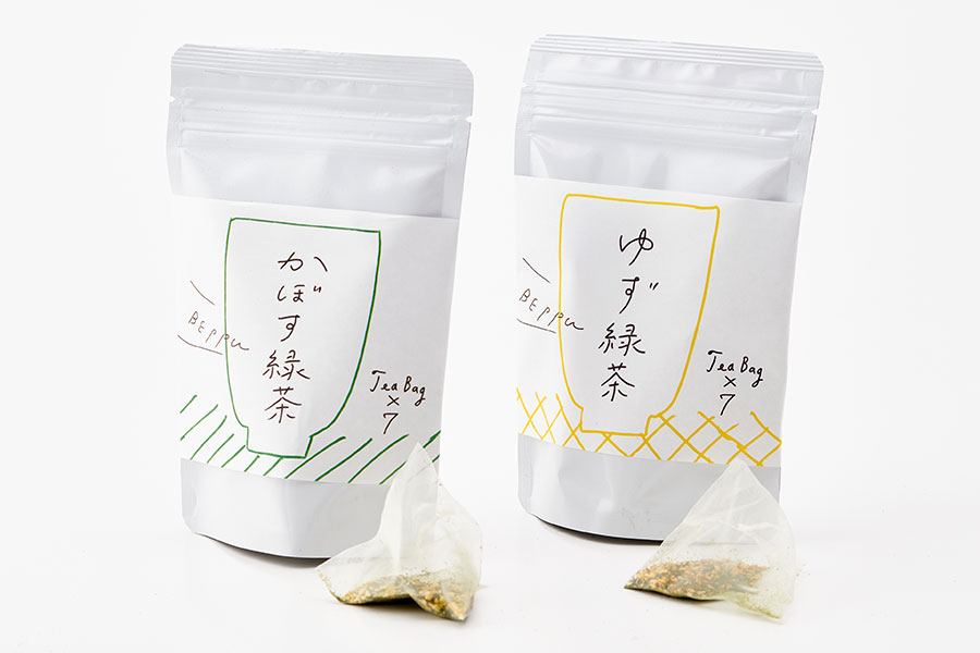 SPICA「かぼす緑茶、ゆず緑茶」2g×7袋入り 各600円／大分県