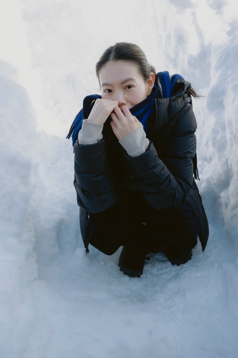 撮影日の野沢温泉村は雪景色。東京では見ることのできない光景がそこにはある。