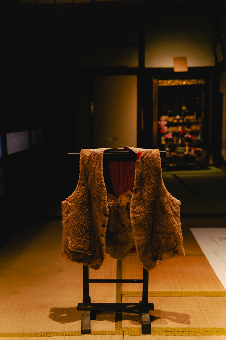 アート作品のみならず北一輝ゆかりの品も展示されている。