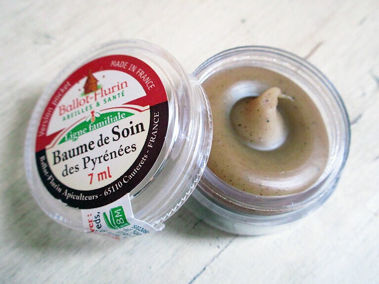 【Baume de Soin des Pyrénées BALLOT FLURIN】保湿力が素晴らしいケアバーム 7ml 4.70ユーロ。