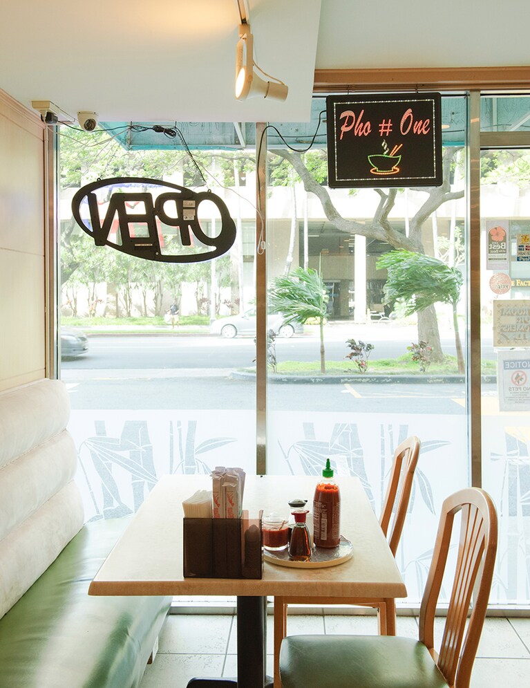 ザ・ハワイズベストレストランに4度入選した人気店。