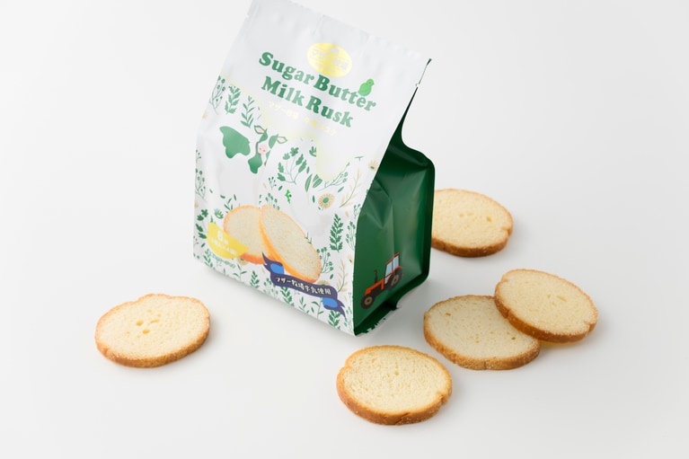 マザー牧場牛乳ラスク 648円（8枚入り）。