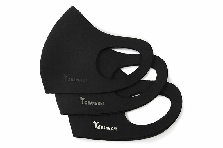 ［Y's BANG ON!］Y's BANG ON! ダンボールニットマスク 3,800円(3枚セット)。