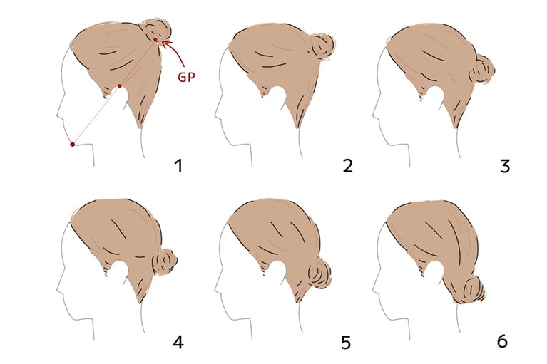 お団子スタイルも、結び目の位置で印象が大きく変わる