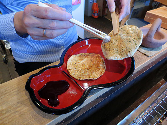 2ページ目兵庫県加西市のおせんべい屋さんの 海外でも人気の玄米