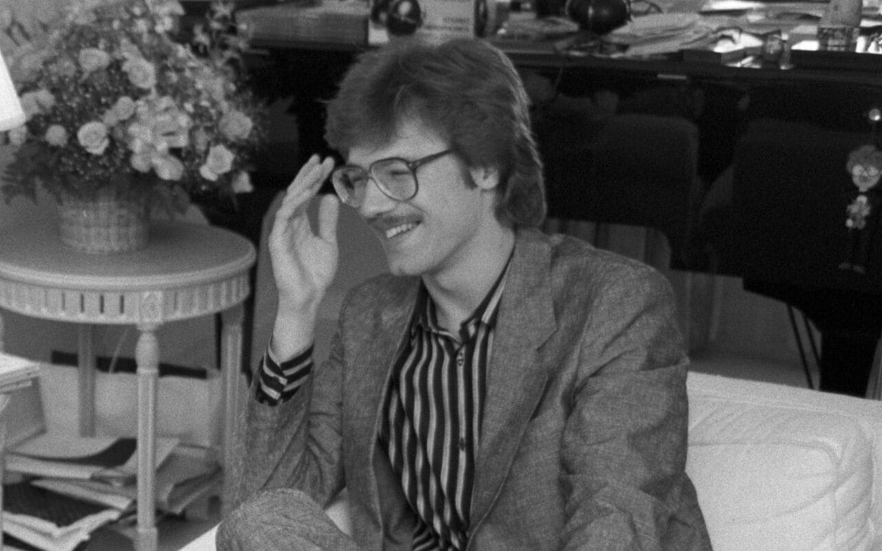 1987年に来日した際のブーニン。成田空港に女性ファンが詰めかけるなどアイドル的人気だった。©文藝春秋