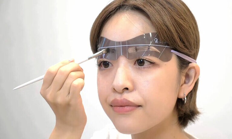 QRコードからアクセスできる動画では、サロンスタッフが使い方を丁寧に教えています／写真提供：mime