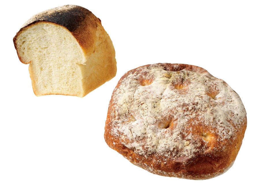 左から：甘酒酵母のトースト 400円、毎日のパン 250円。