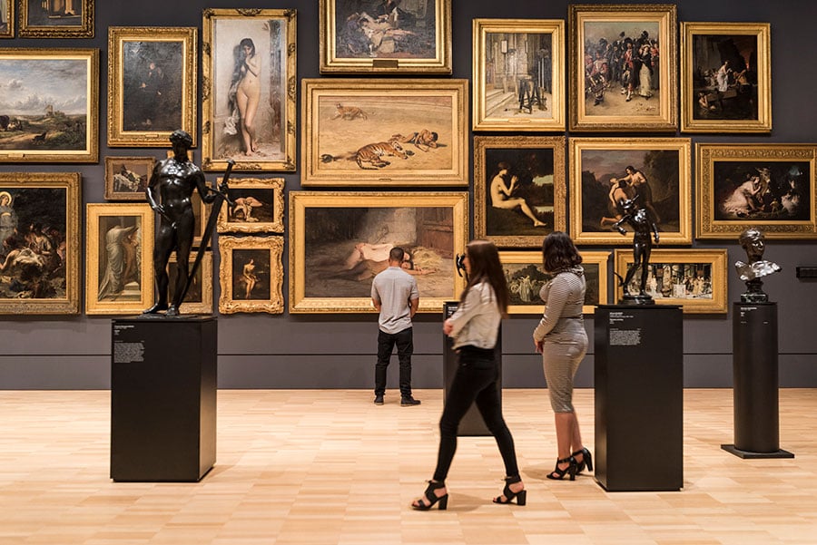 ビクトリア国立美術館(NGVインターナショナル)には、セザンヌやモネ、ピカソといった、巨匠たちの作品も。