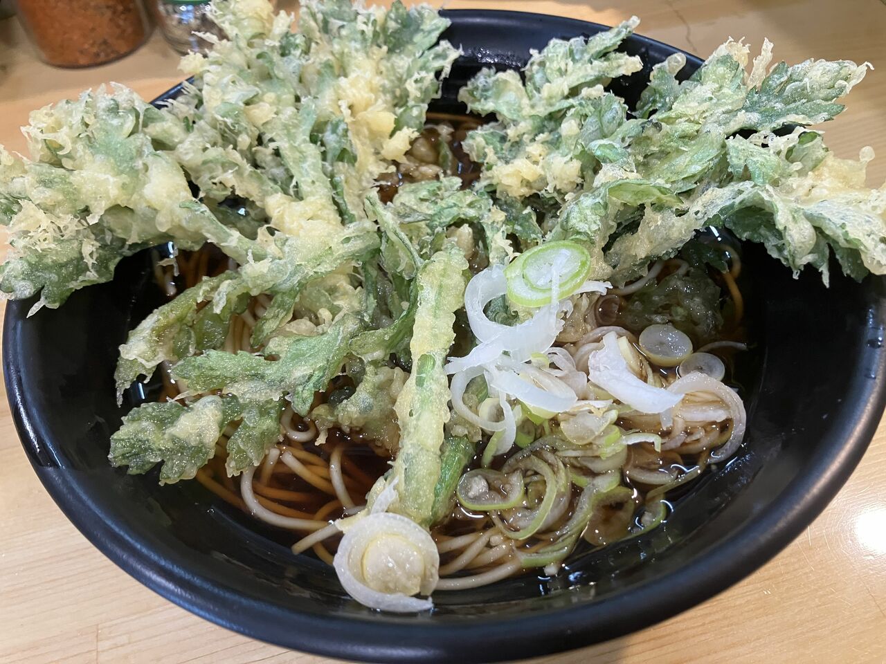 春菊天が大きい