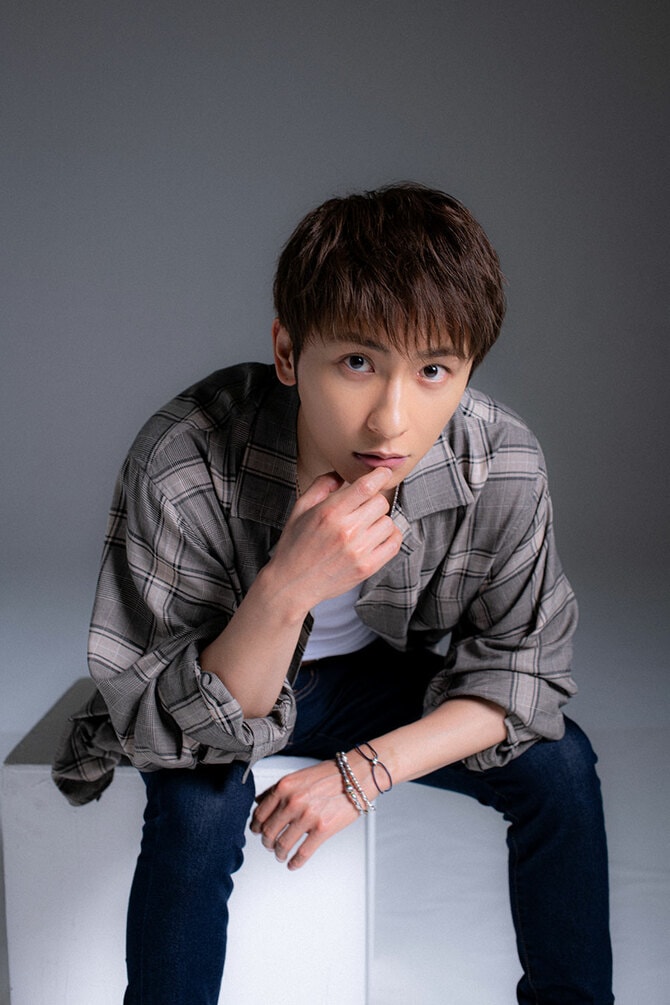 2ページ目)AAA與真司郎が今だから話す“3つの過去” 「昔はクールぶって
