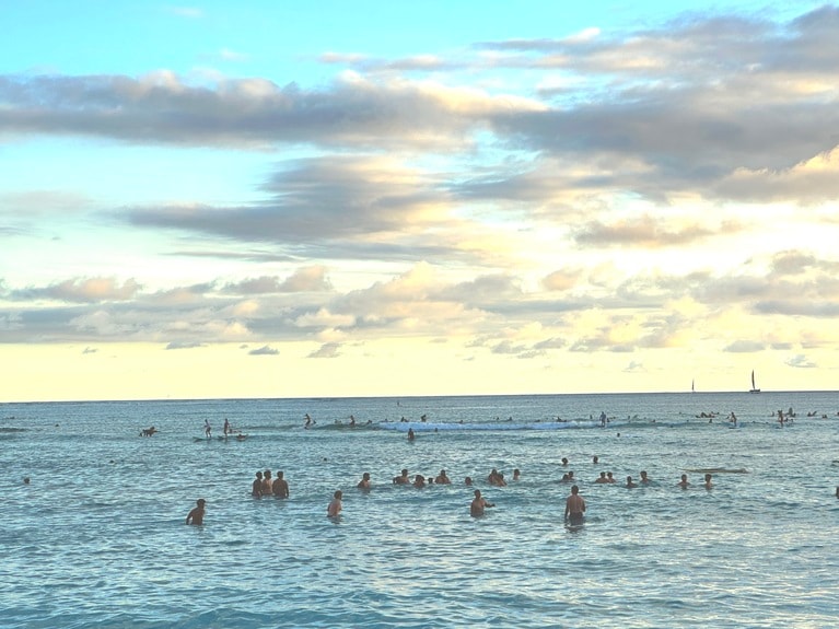 ワイキキのサンセットタイム。いい時間です。