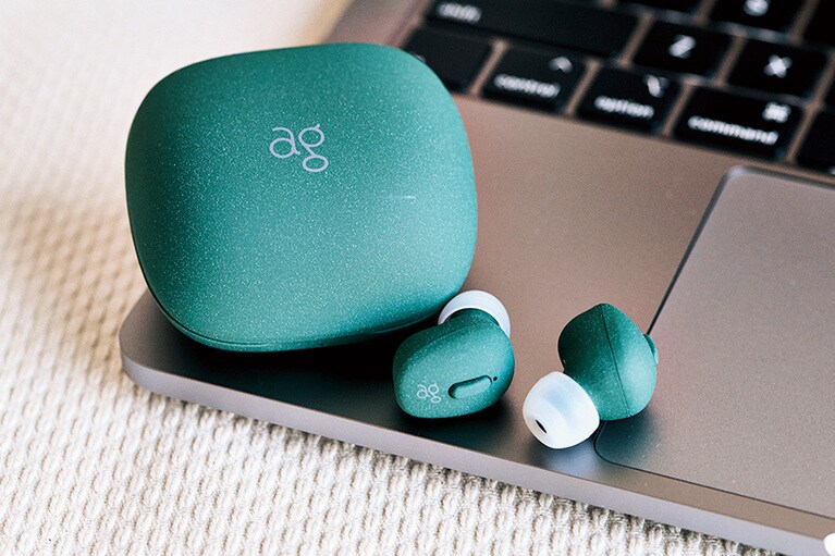 final STOREのag ワイヤレスイヤホン TWS03R 5,980円(税込)。