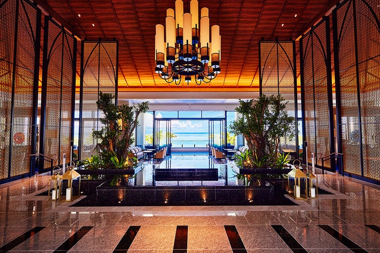 琉球ホテル&リゾート 名城ビーチ。