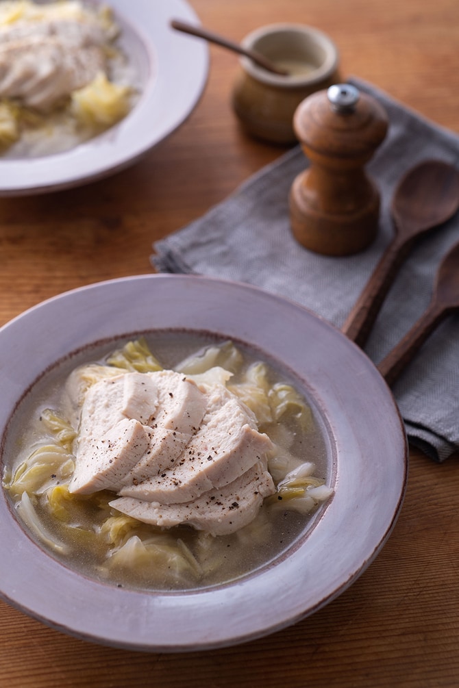 香りのいいオリーブ油を仕上げにひとふり。