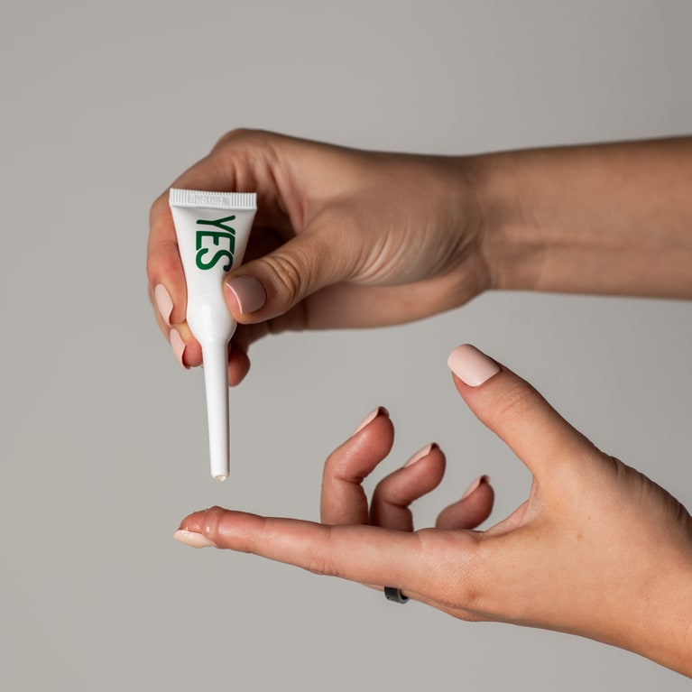 YES インティメイト・オイルローション COCO 5mL×6個 4,950円／ラブピースクラブ