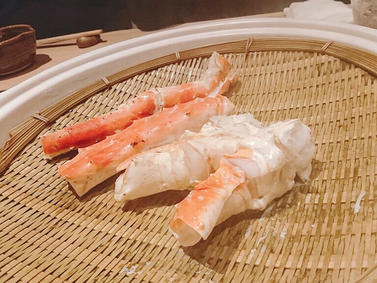 タラバガニも美しく蒸しあがった！