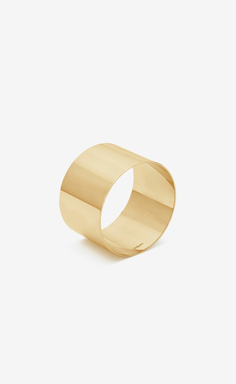 ワイドカフ（イエローゴールド）6,479,000円。