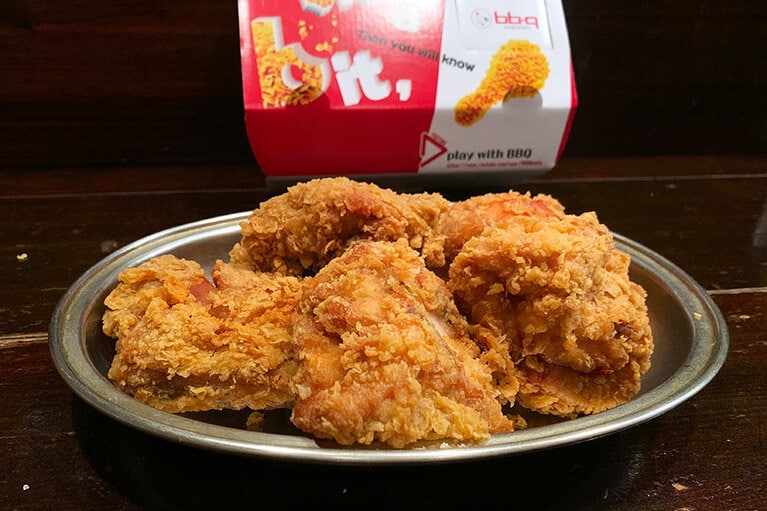 世界25カ国に2,500店舗を構える、韓国発No.1チキンブランド「bb.q chicken」のオリーブチキン。