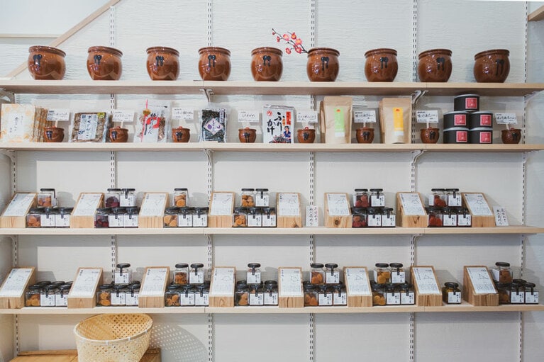 全国のおいしい名産品に出合えます。