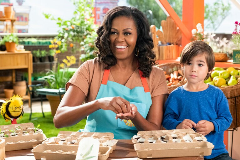 Netflixオリジナルシリーズ『ワッフルとモチ』独占配信中。