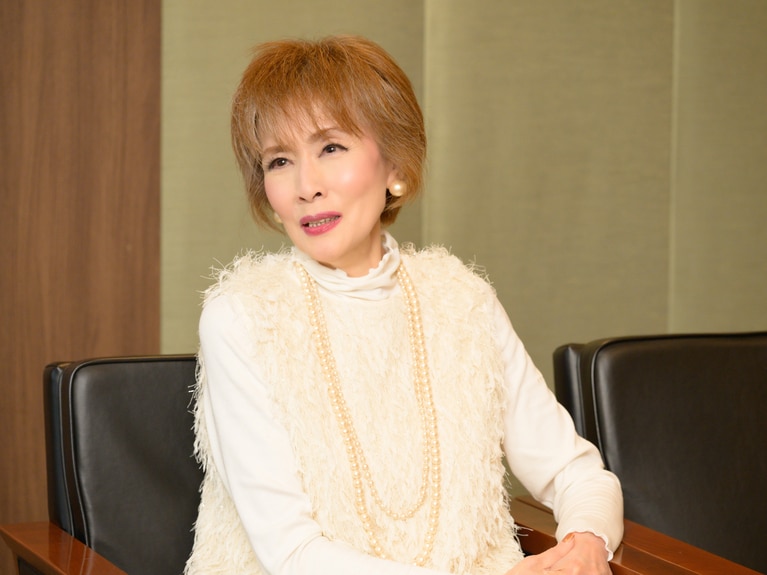 小柳ルミ子さんと近田春夫さん。