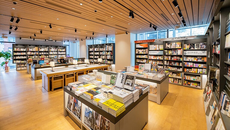 誠品生活日本橋の誠品書店(書籍ゾーン)。