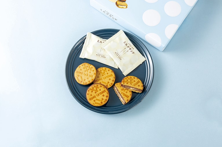 ミルクサンド(8枚入り) 1,080円／テラ・セゾン(エキュート)