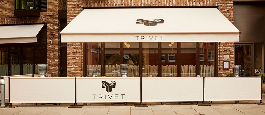 トリヴェットの外観。ロンドンの台所バラ・マーケットからもほど近いロケーション。©Trivet