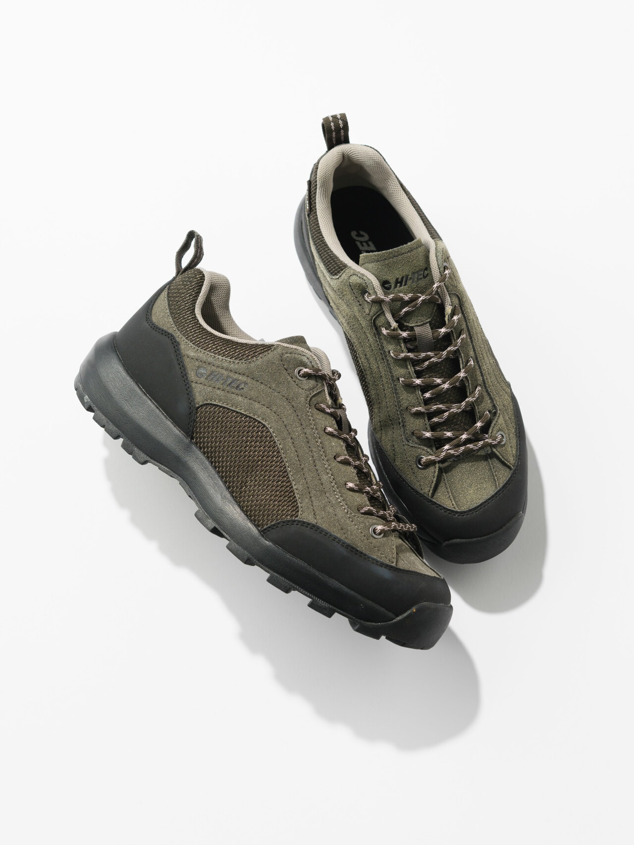 ハイテック“アオラギ 2 WP”／8,800円。