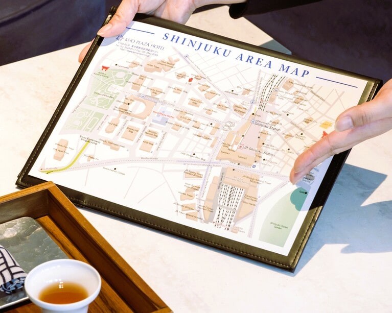 都心で爽快なウェルネス体験を。「プレミアグラン」に滞在のゲストは、45階のクラブラウンジを自由に利用可能で、コンシェルジュが周辺でおすすめのランニングやウォーキングコースを案内してくれます。