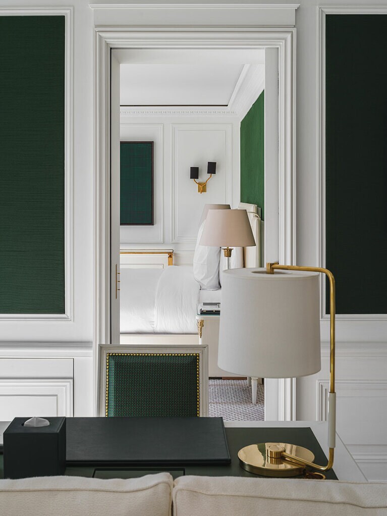 プルミエ・スイート“エメラルド（504号室）”。