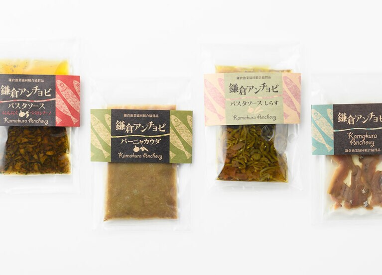 鎌倉アンチョビシリーズ。左から：ペペロンチーノ(40g)、バーニャカウダ(40g)、しらすパスタ(50g)、アンチョビ(10g) 500円から／鎌倉ダイニング