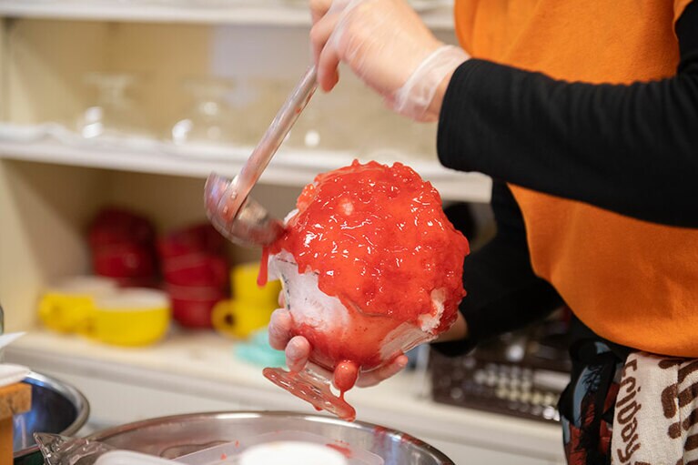 カウンターで見ているだけでもうっとりする光景。