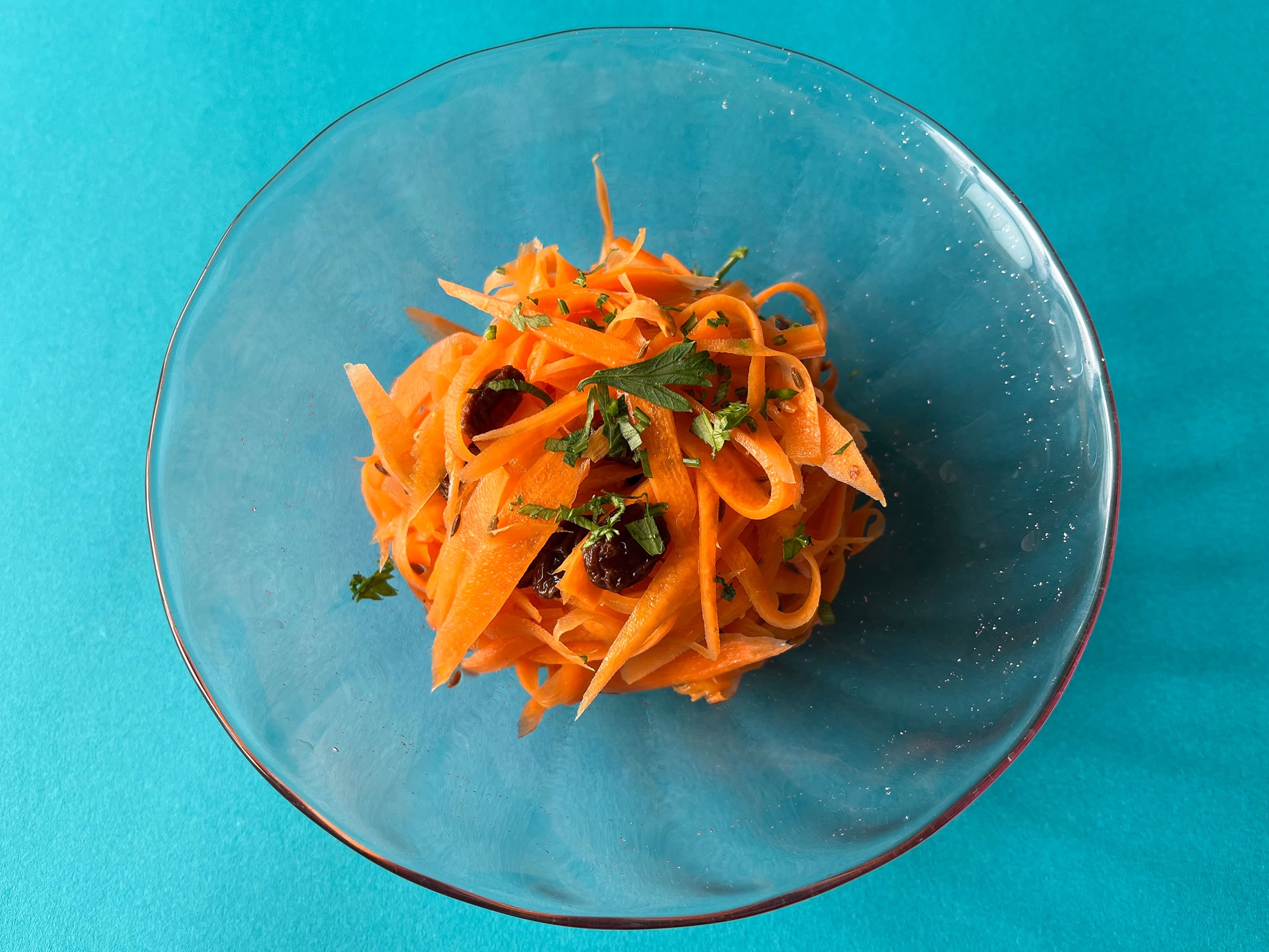 「クミン風味のニンジンリボンサラダ」。