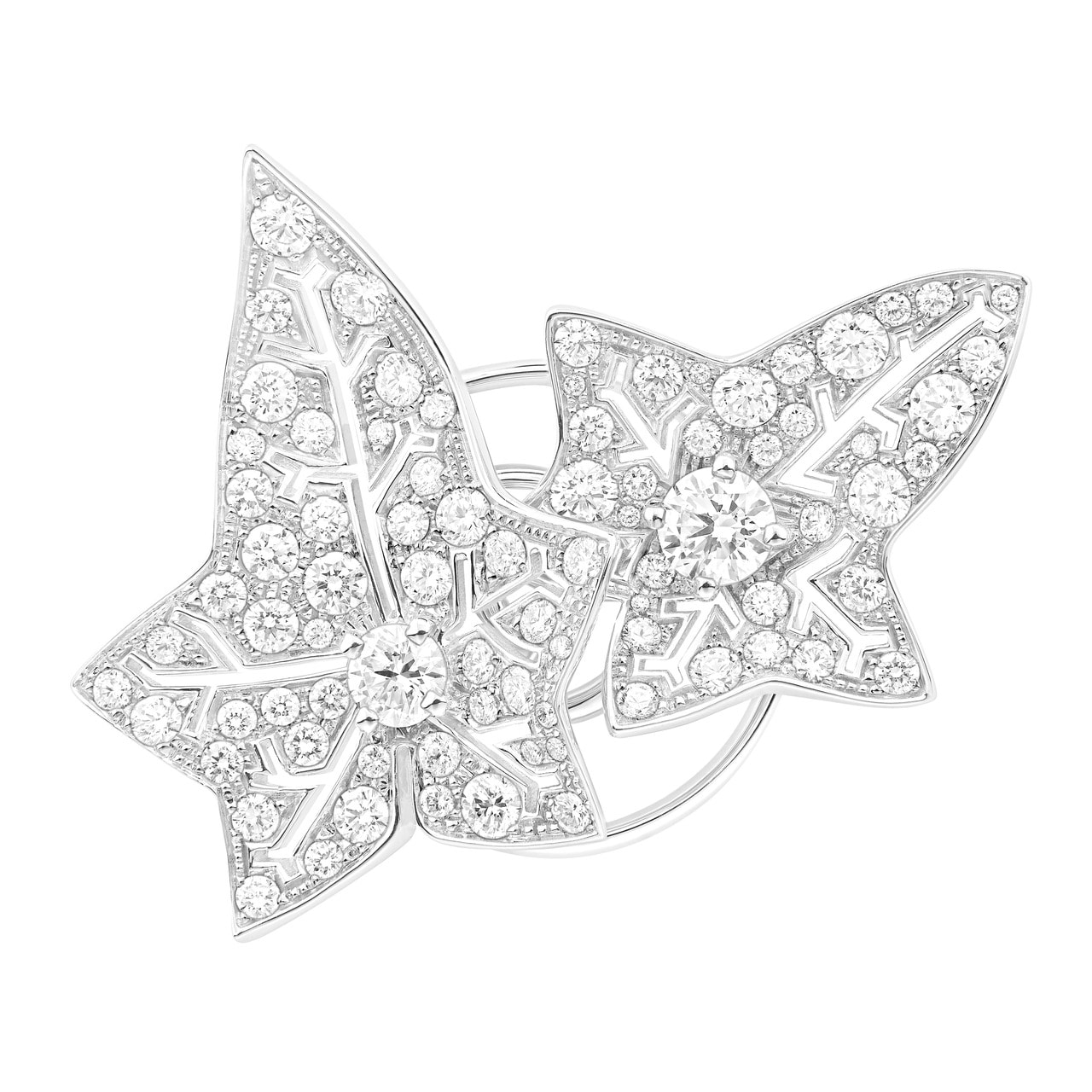 リエール ドゥ パリ ブローチ4,276,800円（予定価格）。