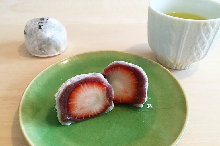 苺大福1個 200円。