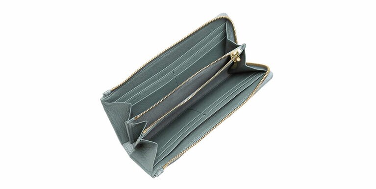 札入れ2×コイン入れ1×カード入れ8×ポケット2。