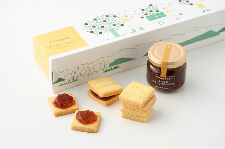 りんごキャラメルサンドボックス 1,512円（クッキー16枚、キャラメリゼ70g）。