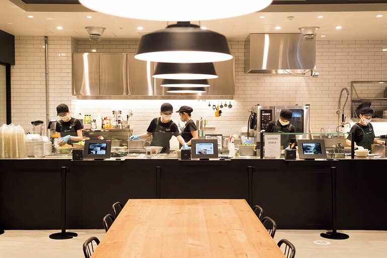 CRISP SALAD WORKS OTEMACHI