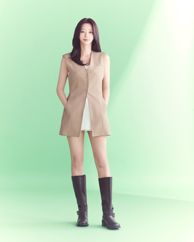 イ・ジュビン。@ 2025 CJ ENM STUDIOS Co. Ltd & CJ ENM Co.Ltd All Rights Reserved