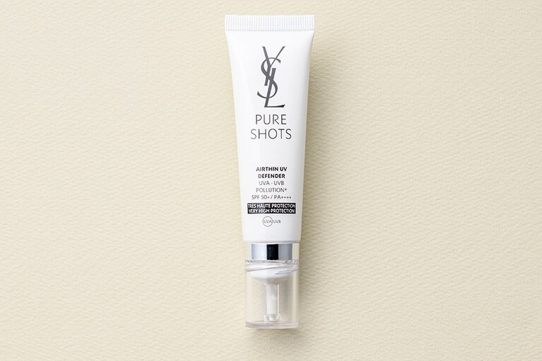ピュアショット UV50 SPF50+・PA++++ 30mL 6,500円／イヴ・サンローラン・ボーテ
