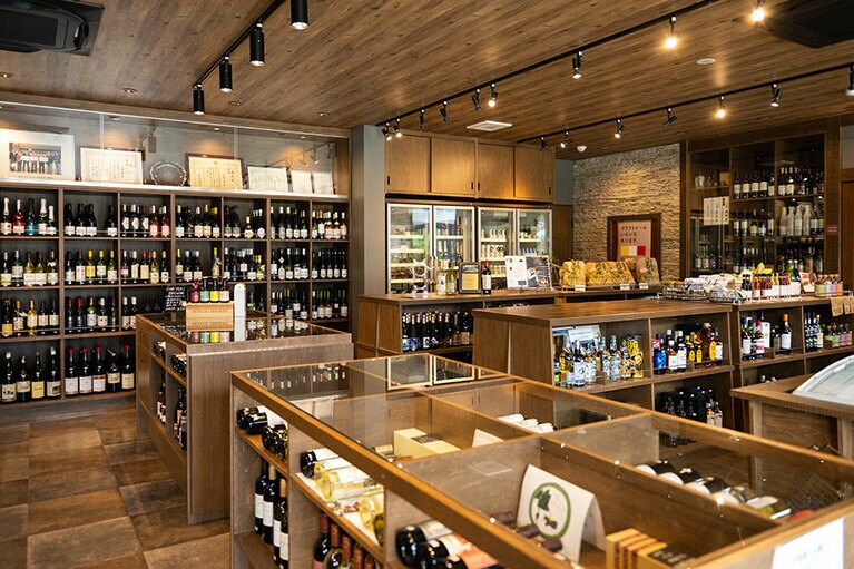 ワインの有料試飲も。