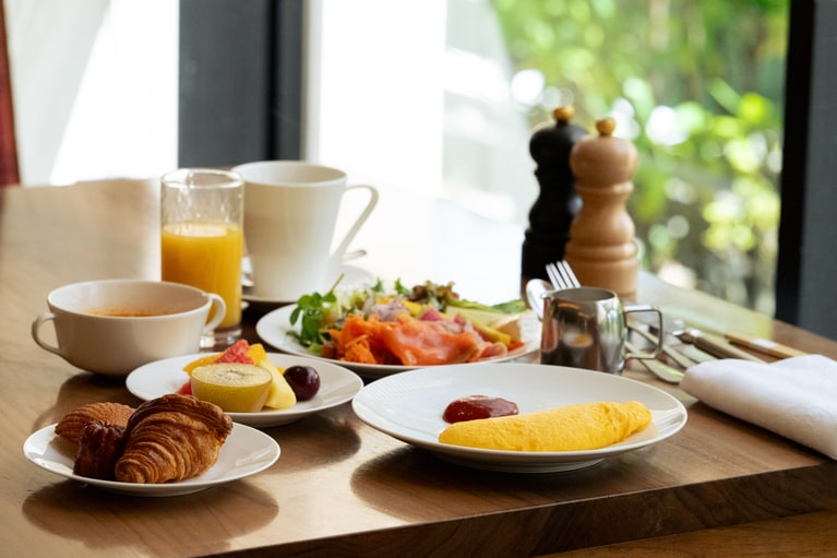 朝食は7時30分から10時30分まで。ゆったりとした朝の時間を過ごすことができる。