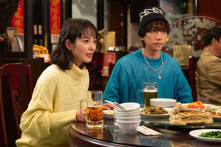 「三人夫婦」第一話より。©「三人夫婦」製作委員会