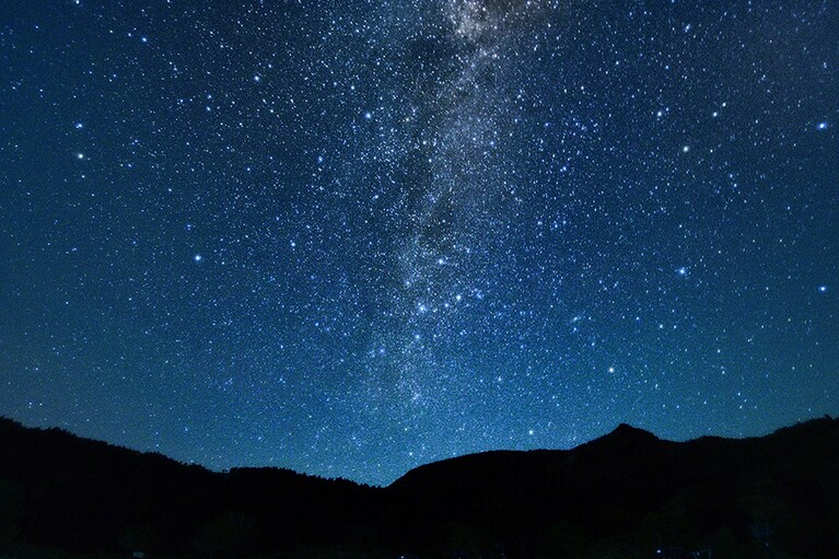 REDWOOD INN［長野／奥山田温泉］満天の星。©SADATSUGU MEZAKI