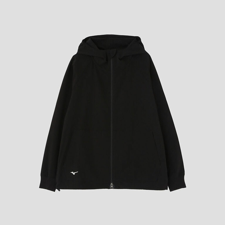 STRETCH POLYESTER HEAVY POPLIN ZIP JACKET（BLACK） 36,300円。